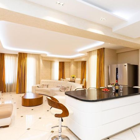 Central Cozy 3Bd-2Bath Apartment Tiflis Exterior foto