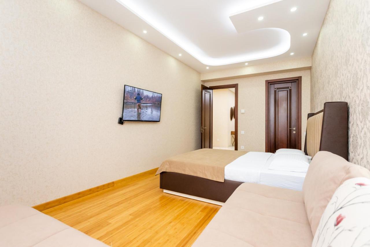 Central Cozy 3Bd-2Bath Apartment Tiflis Exterior foto