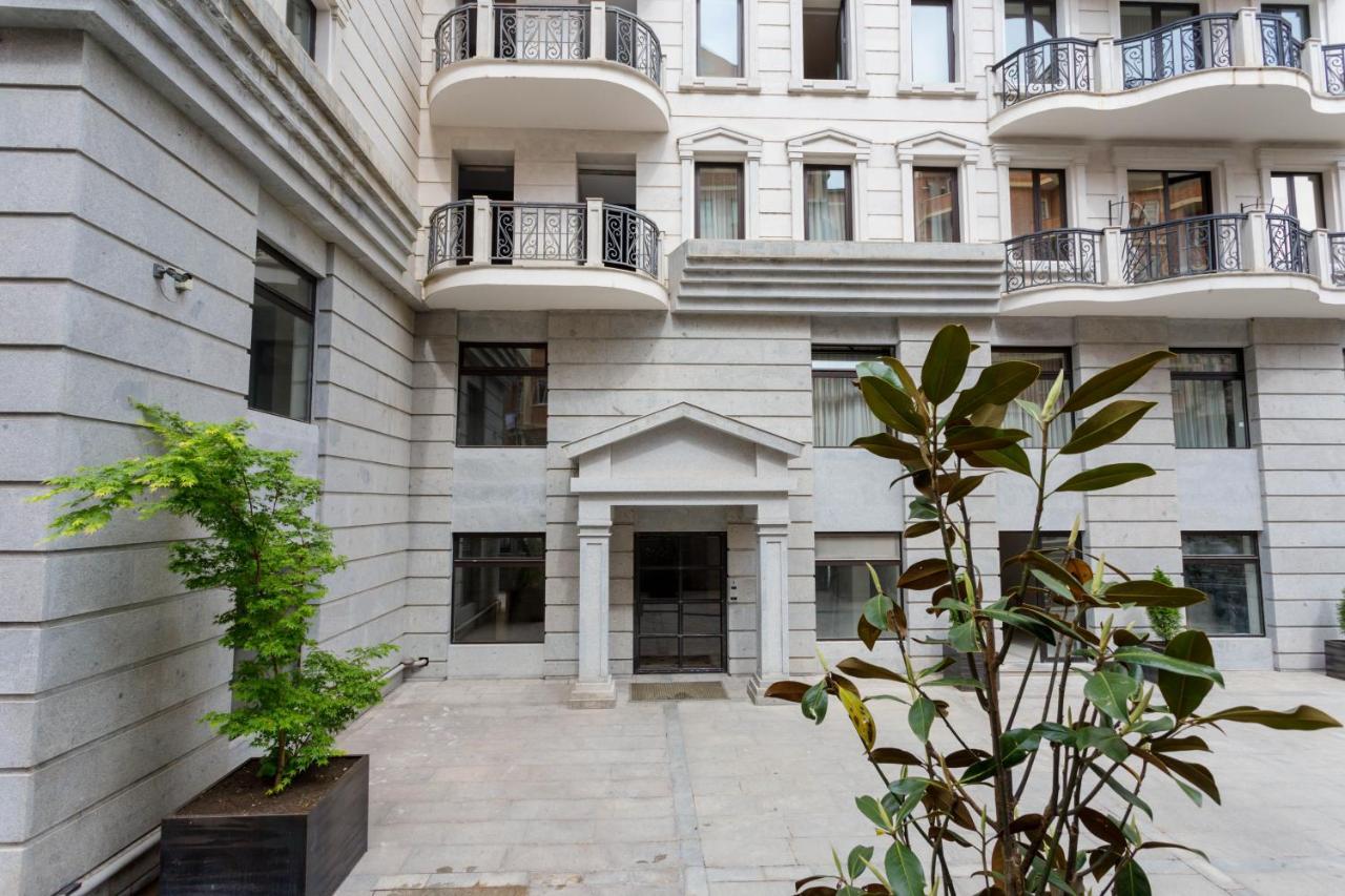 Central Cozy 3Bd-2Bath Apartment Tiflis Exterior foto